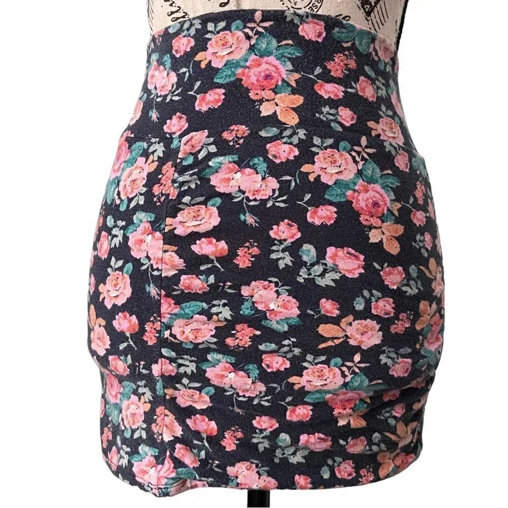 Free People Floral Ruched Fitted Mini Skirt in Size XS
